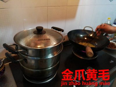 調理中の上海料理